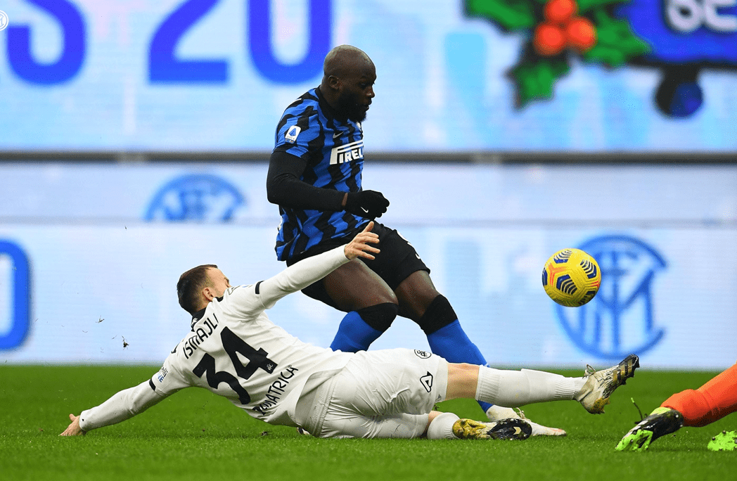 爱游戏入口-德国队碾压日本队,李梓嘉状态火热